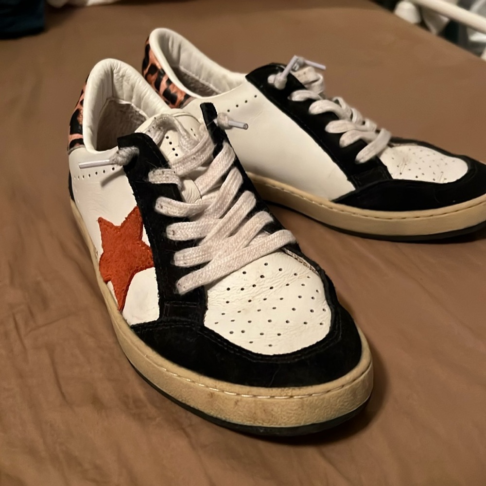 Vintage Havana tennis shoes